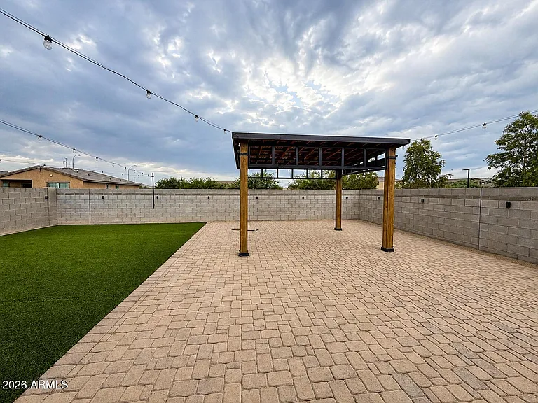 11002 W Marguerite Ave — Photo 13