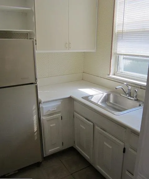 355 Hampden Rd — Photo 9