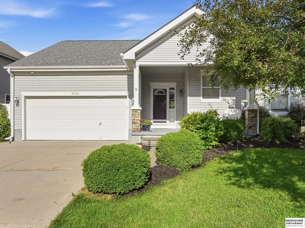 3936 S 191st St, Omaha, NE 68130