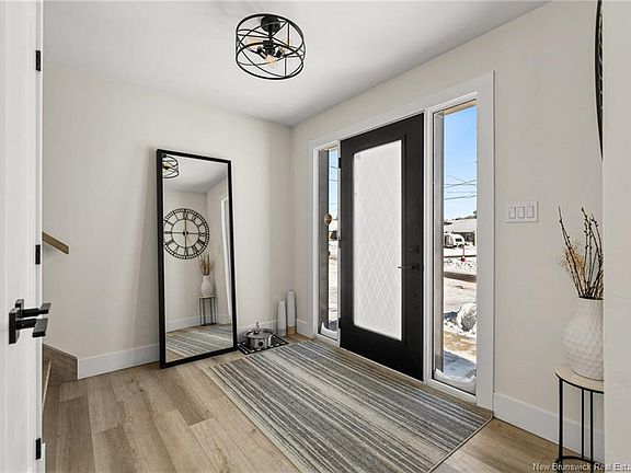 3rd image of 375 Glengrove Rd