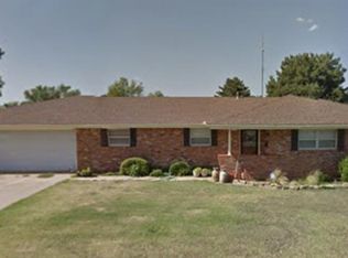 101 E 14th St, Cordell, OK 73632