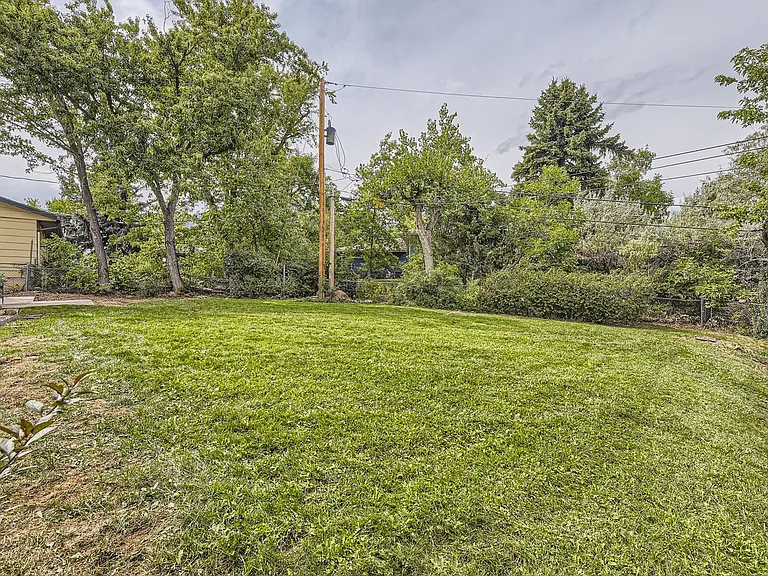 1505 Findlay Way — Photo 27