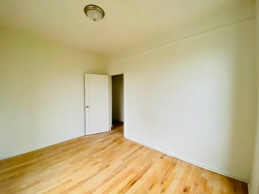 Rented by MySpaceNYC | media 14