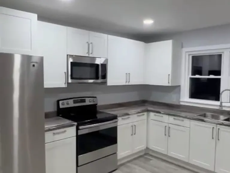 2204 Morton Ave #1 — Photo 7