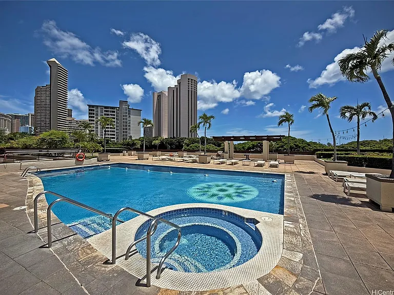 1650 Ala Moana Blvd #1613 — Photo 23