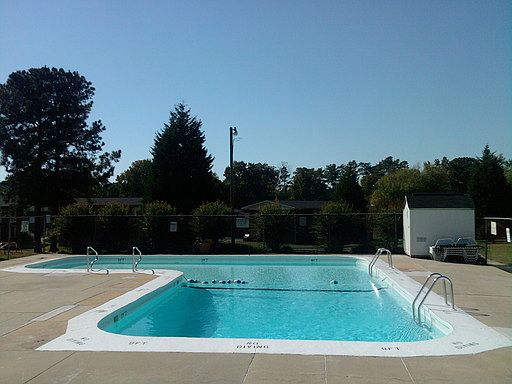 4th image of 2406 Camellia Dr APT B7