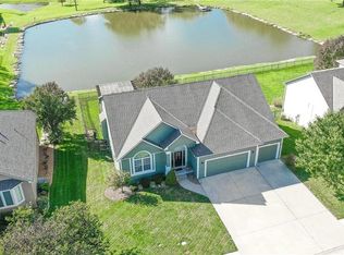 4301 SW 14th St, Blue Springs, MO 64015