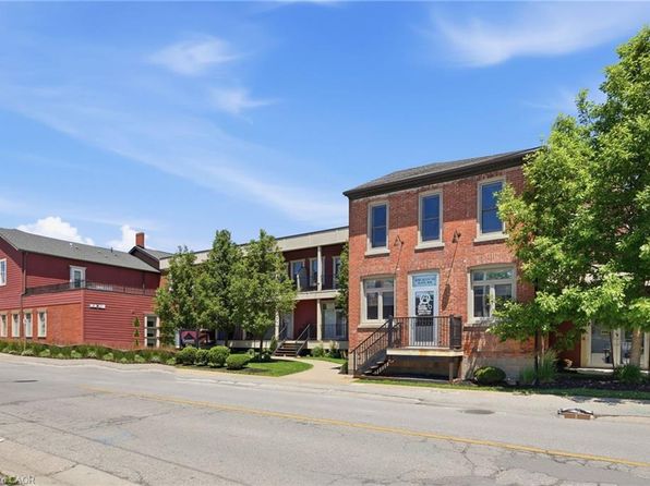 3710 Main St #201, Niagara Falls, ON L2G 6B1