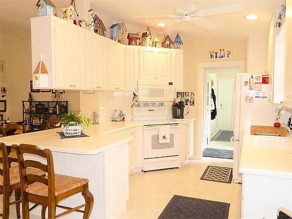 3rd image of 7532 Renato Ct