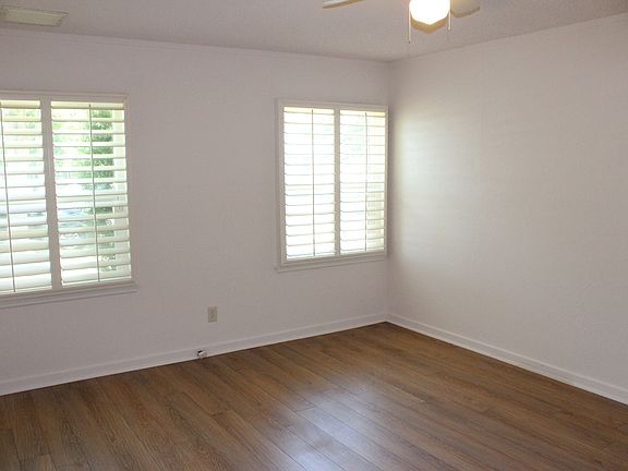 5th image of 62 E Fedora Ave