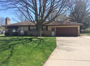 7310 Sunset Ave, Jenison, MI 49428