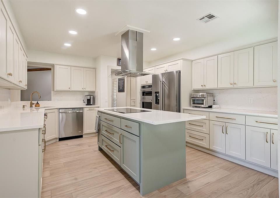 1st image of 1338 Lowrie Ln