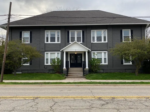 8 Pontiac St, Oxford, MI 48371