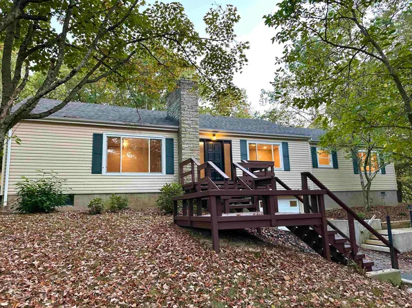 122 Buena Vista Dr, Ashland, KY 41101