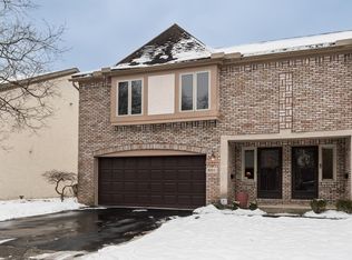 401 Fenway Rd #B, Columbus, OH 43214