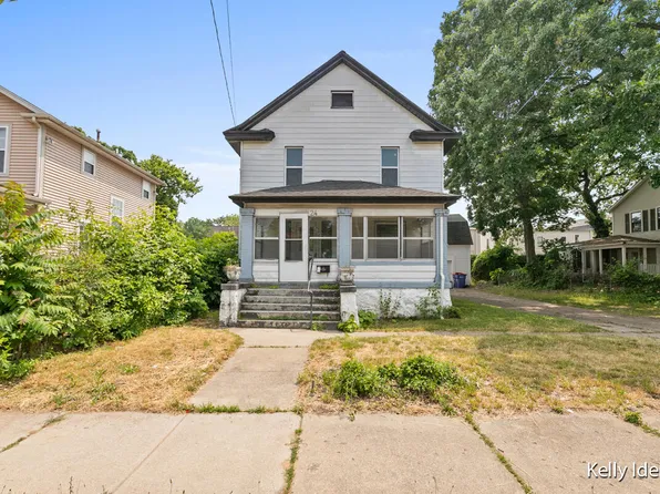 24 Home St SE, Grand Rapids, MI 49507