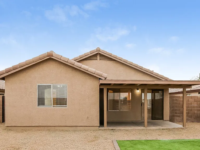 953 E Greenlee Ave — Photo 16