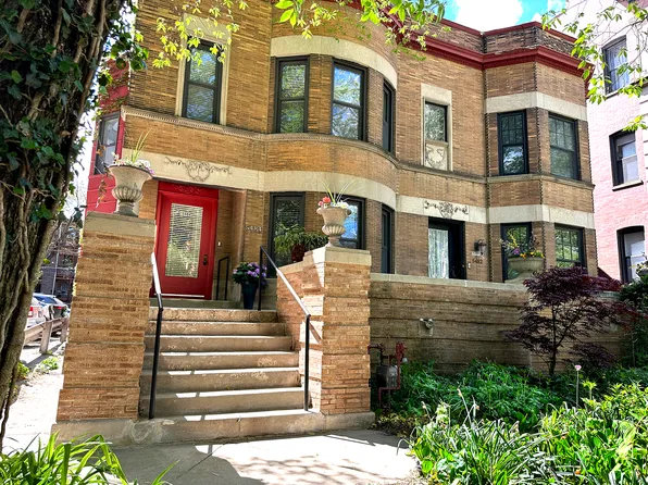 5484 S Hyde Park Blvd, Chicago, IL 60615