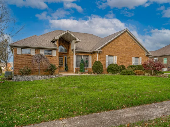 104 Royal Oak Dr, Winchester, KY 40391