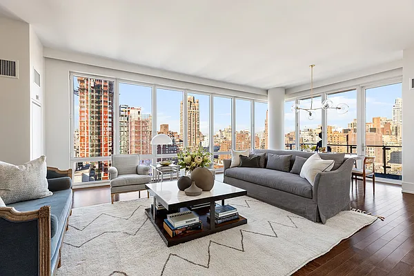 255 East 74th Street #17C in Lenox Hill, Manhattan | StreetEasy