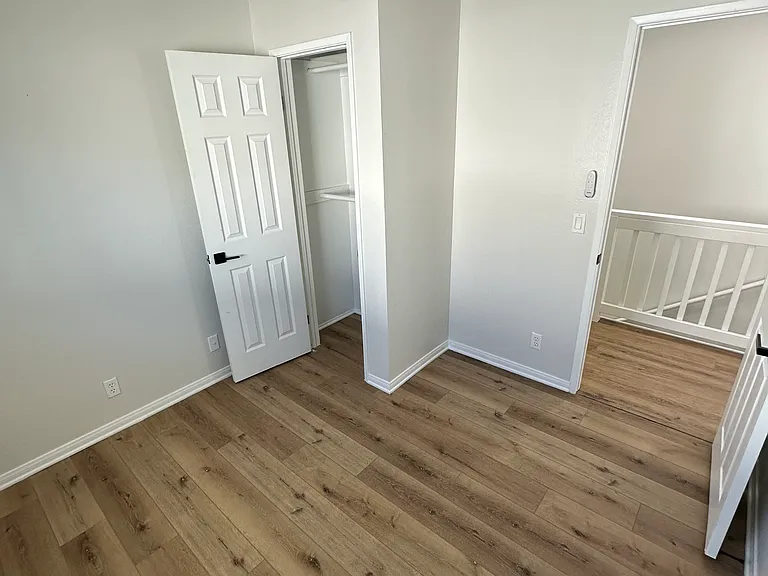 1118 Persimmon Ave — Photo 18