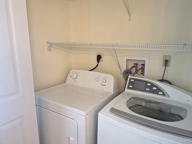 559 Minor St #1 — Photo 8