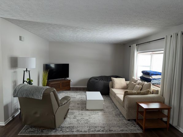 (undisclosed Address)