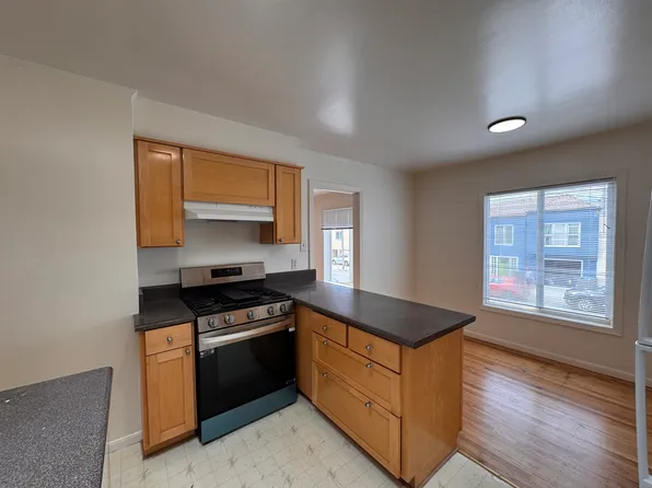 1958 48th Ave, San Francisco, CA 94116