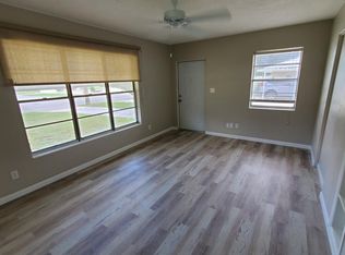 1318 26th St W, Bradenton, FL 34205
