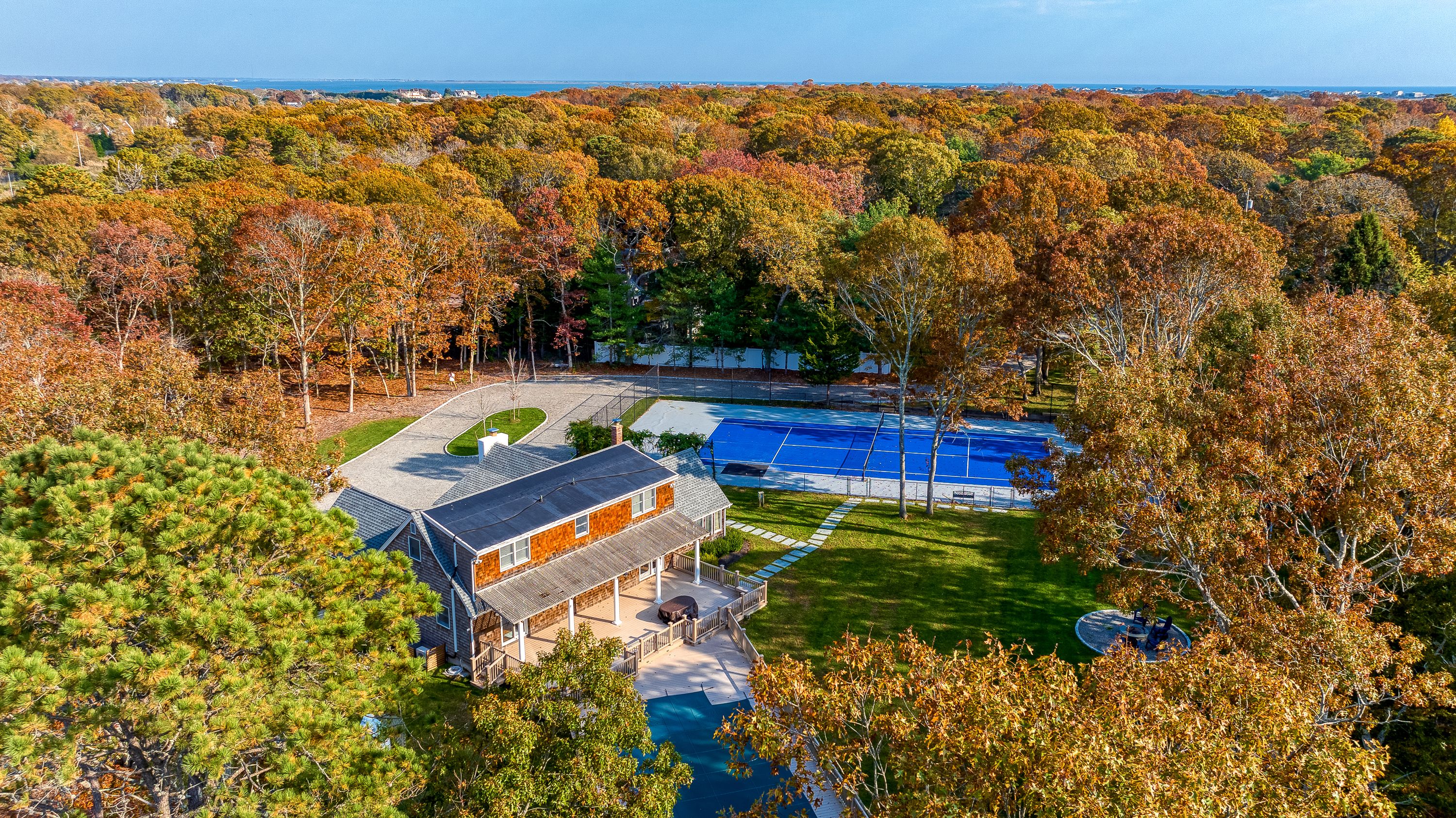 145 Montauk Hwy, Quogue, NY 11959 Out East