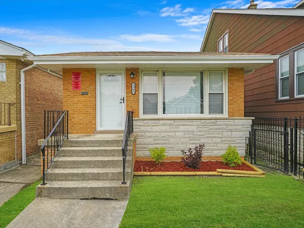 9903 S La Salle St, Chicago, IL 60628