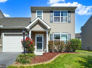 2623 Brownstone Dr, Dover, PA