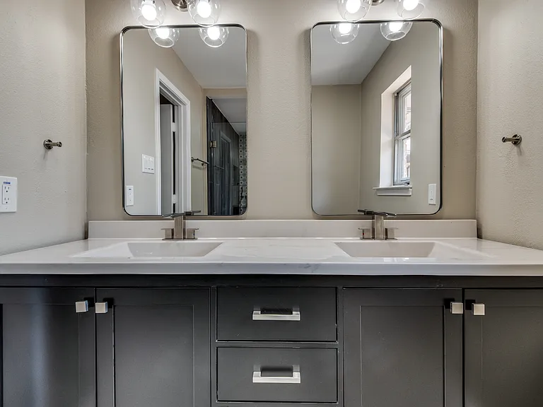 10908 Colbert Way — Photo 13