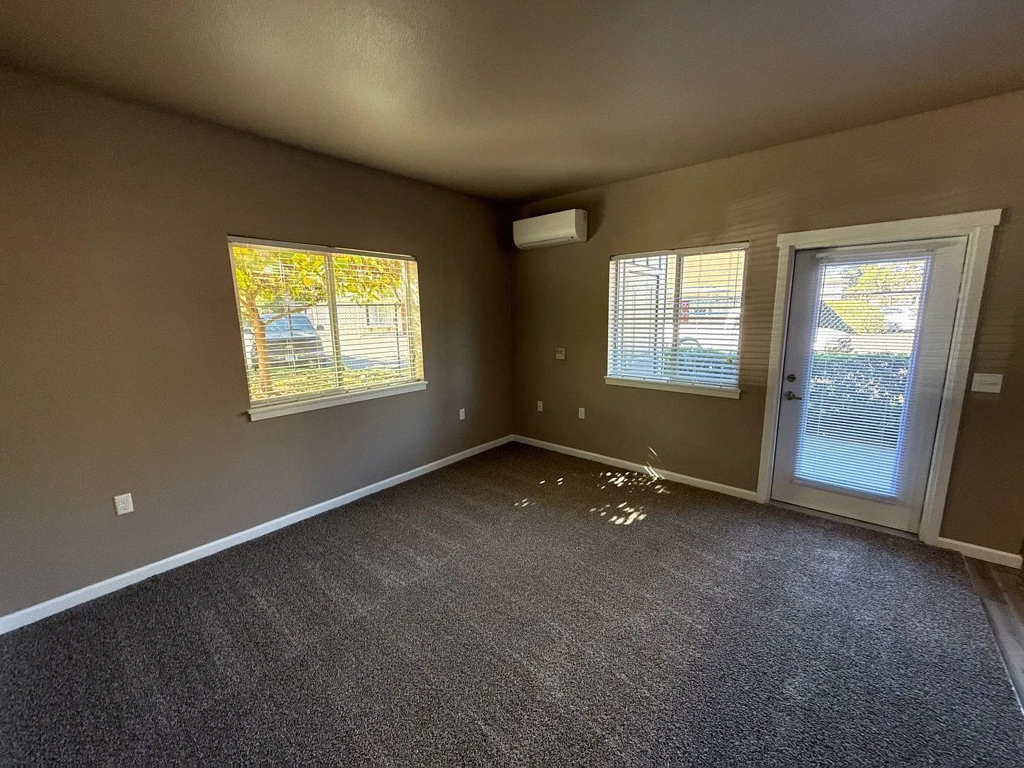 Hawthorne Place Apartments — Photo 3