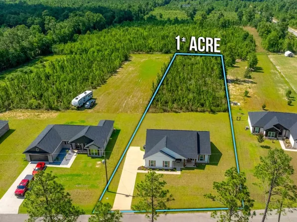 9905 Shangri La West Rd, Milton, FL 32583