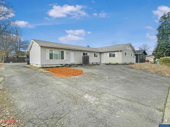 334 Stadium Dr N, Monmouth, OR 97361