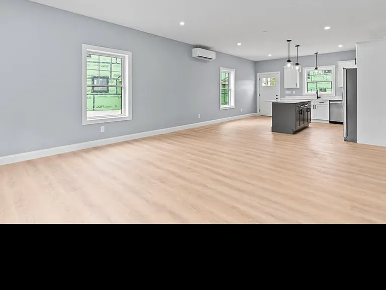 7 Parsonage Rd — Photo 6