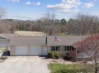 680 Marion Rd N, Central City, IA 52214