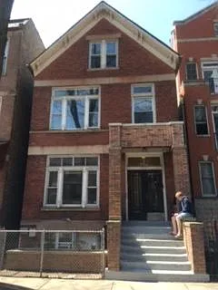 3246 N Seminary Ave Photo 1