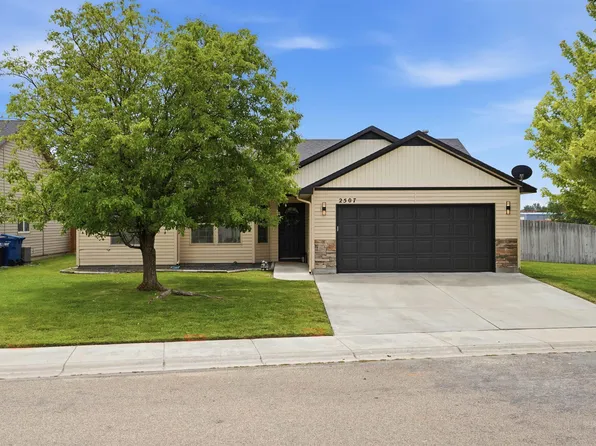 2507 E Carmel Ct, Nampa, ID 83687