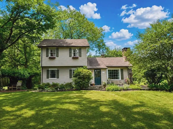 1490 River Rd, Upper Black Eddy, PA 18972