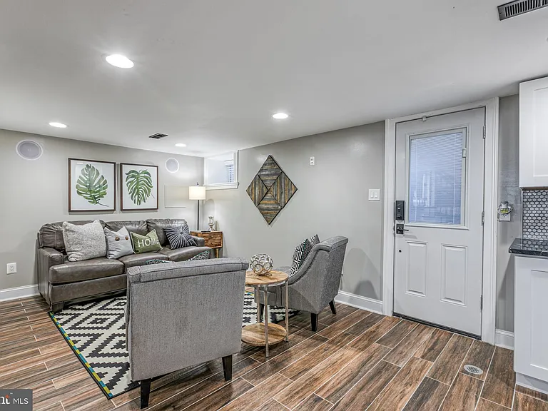 63 Academy Rd — Photo 27