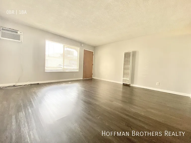 2028 Pennsylvania Ave #9 — Photo 6