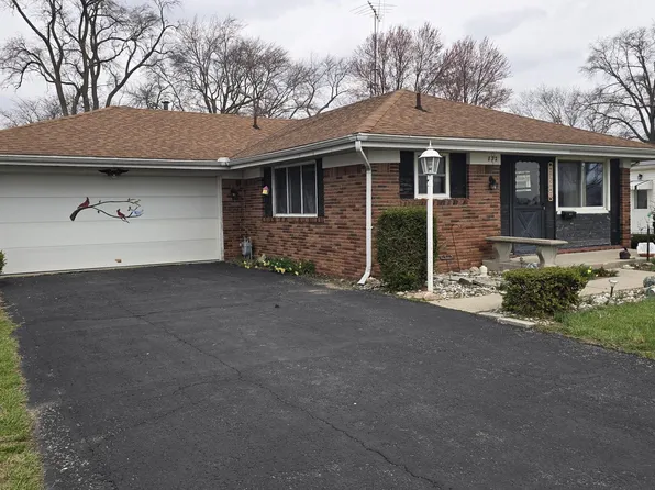 832 W Riverview Ave, Napoleon, OH 43545