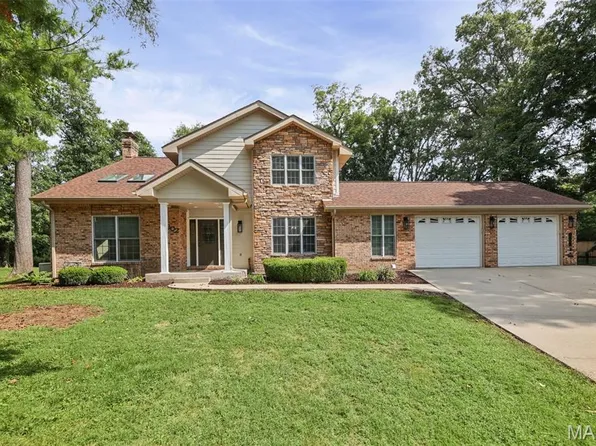 302 John Henry St, Belleville, IL 62220