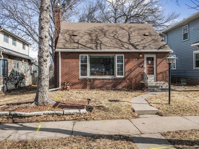 1140 Lane Pl, Saint Paul, MN, 55106