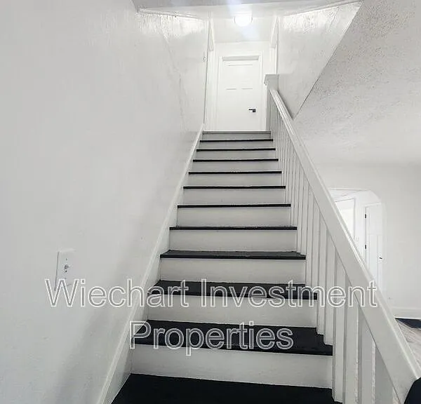 770 Richie Ave — Photo 7