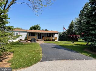 1411 Sweitzer Rd, New Freedom, PA 17349