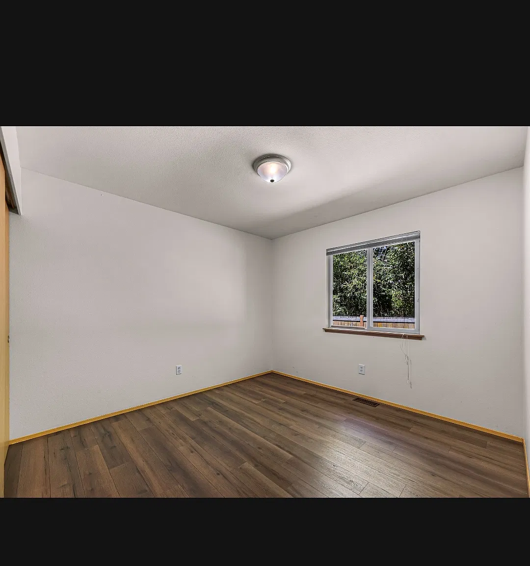 3 bed, 1173 sqft, $2,300 — Photo 3