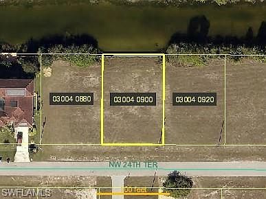 1st image of 915 NW 24th Ter
